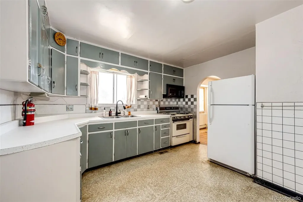 45501 E 38th Avenue Bennett CO 80102