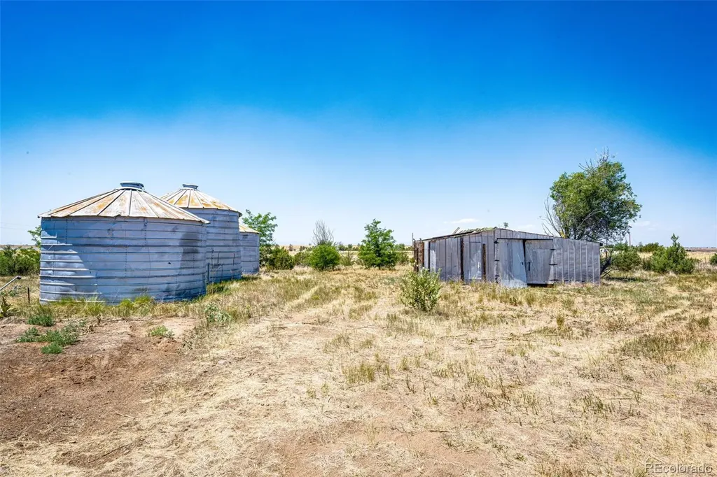 45501 E 38th Avenue Bennett CO 80102