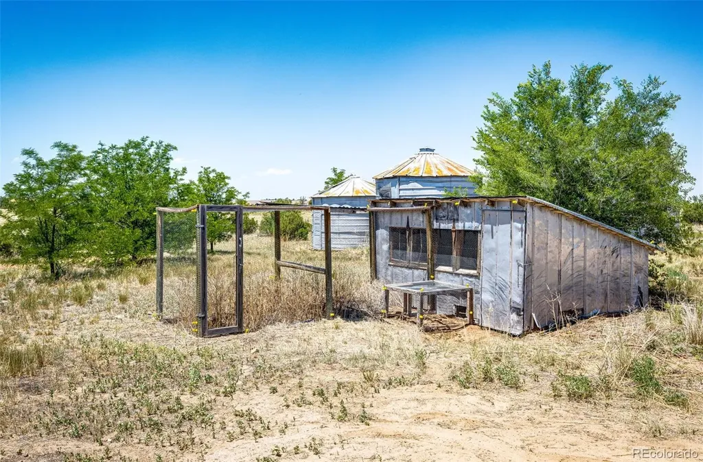 45501 E 38th Avenue Bennett CO 80102