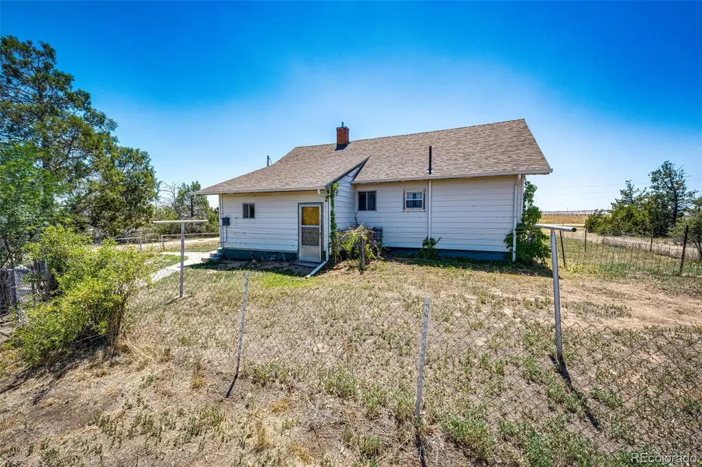 45501 E 38th Avenue Bennett CO 80102