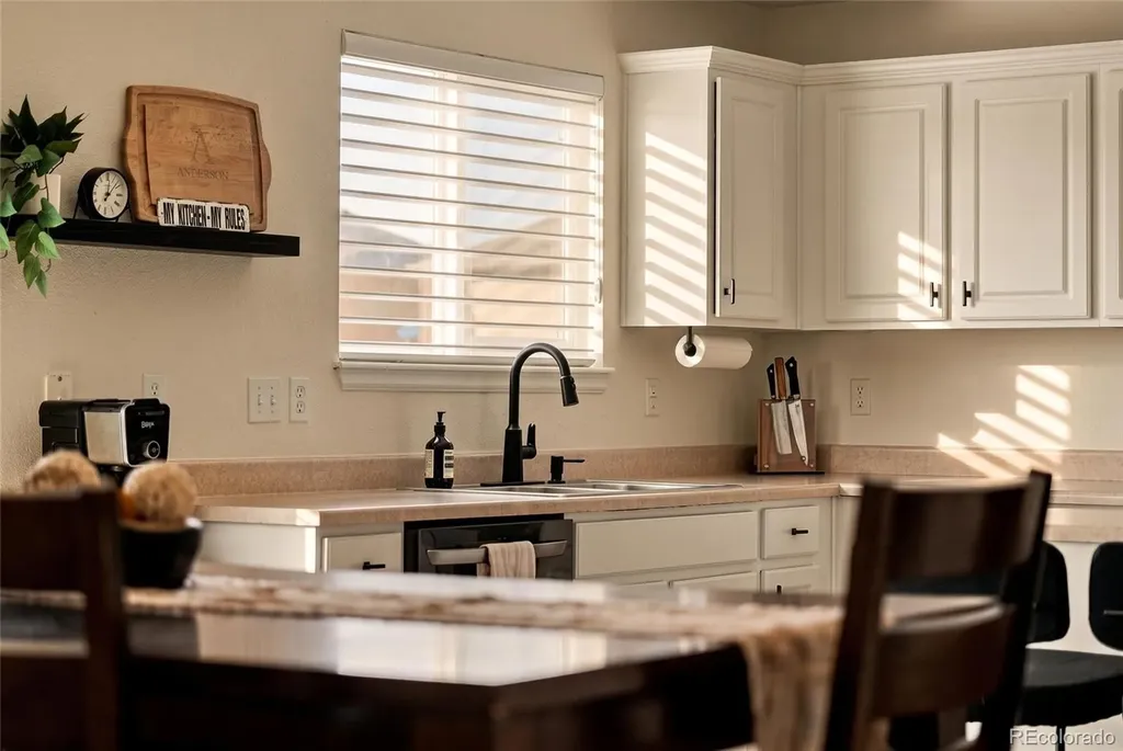 19338 E Dickenson Place Aurora CO 80013