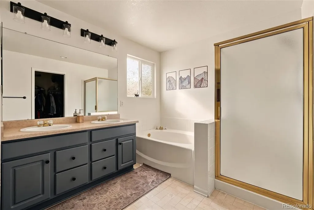 19338 E Dickenson Place Aurora CO 80013