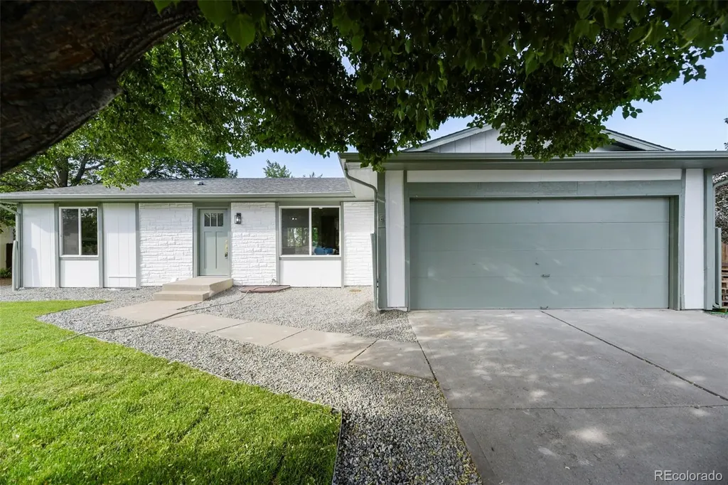6177 W 65th Avenue Arvada CO 80003