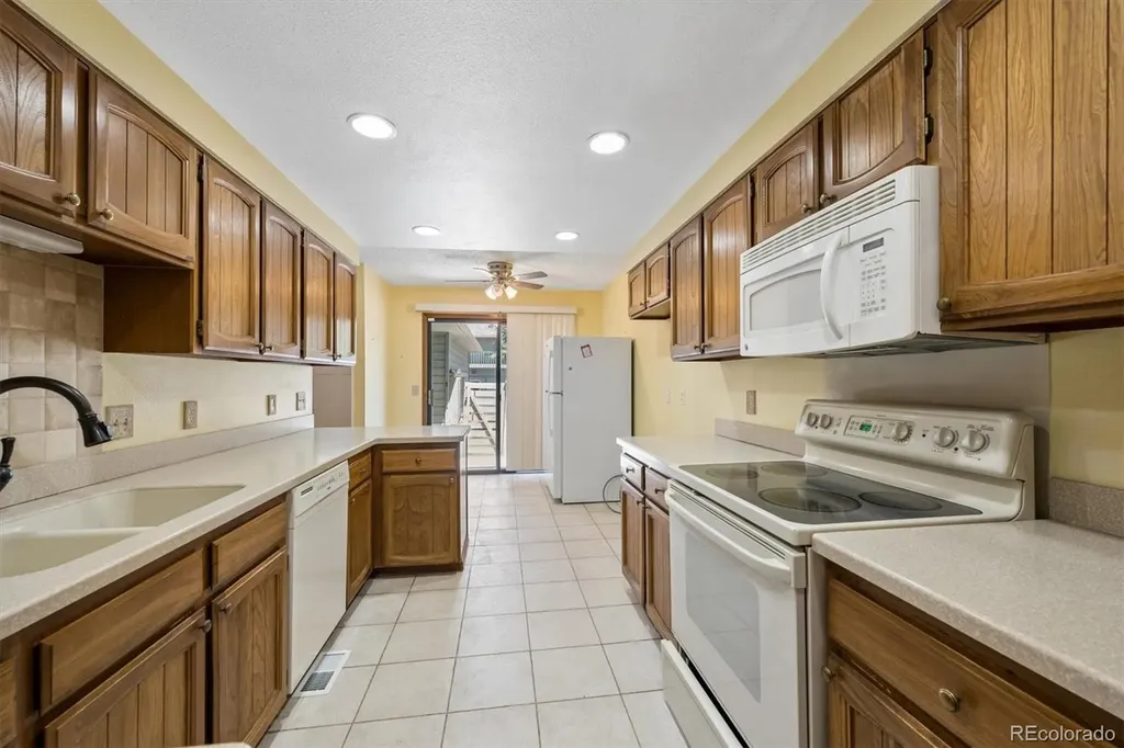 3007 E Long Circle S Littleton CO 80122
