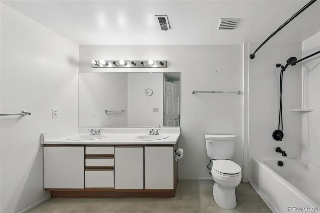 3007 E Long Circle S Littleton CO 80122