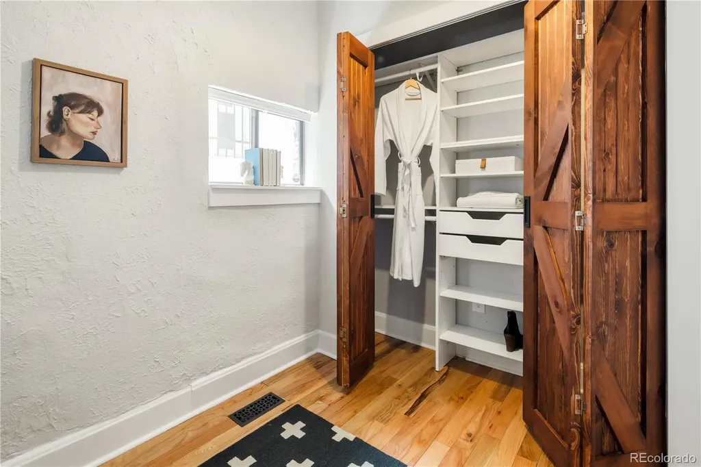 2339 N Gilpin Street Denver CO 80205