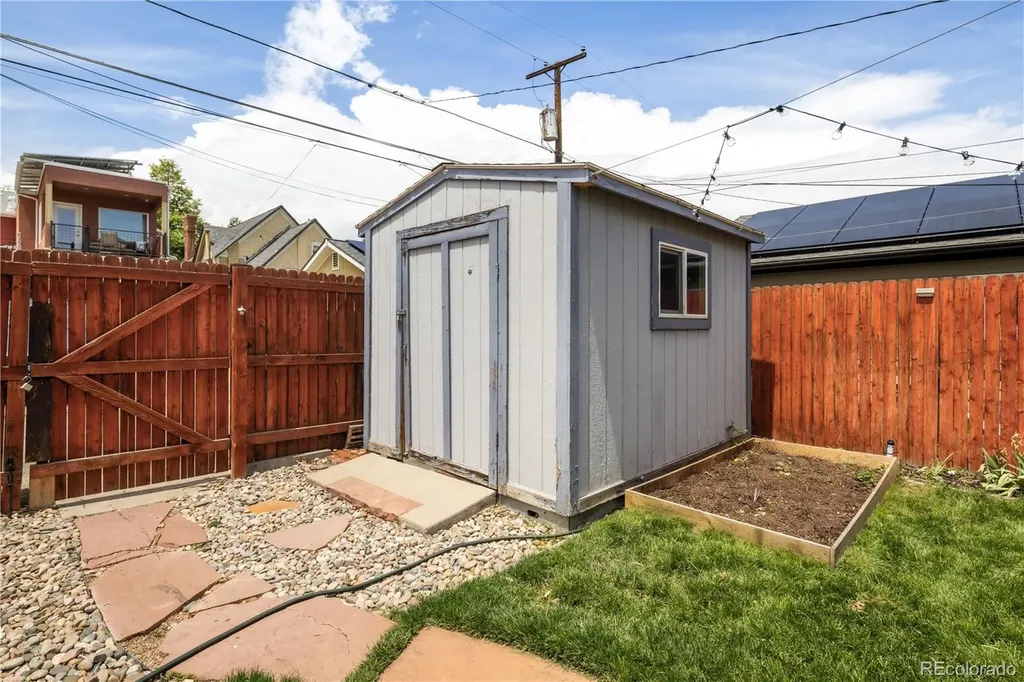 2339 N Gilpin Street Denver CO 80205