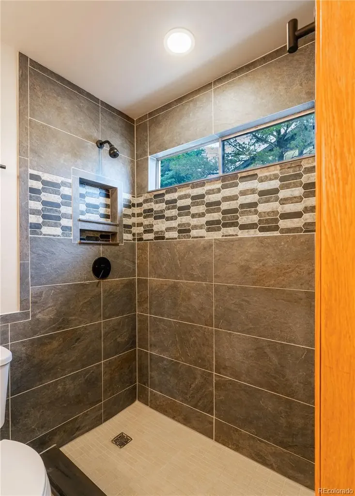 2902 Airport Road Colorado Springs CO 80910