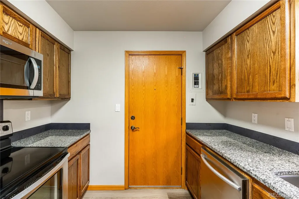 2902 Airport Road Colorado Springs CO 80910