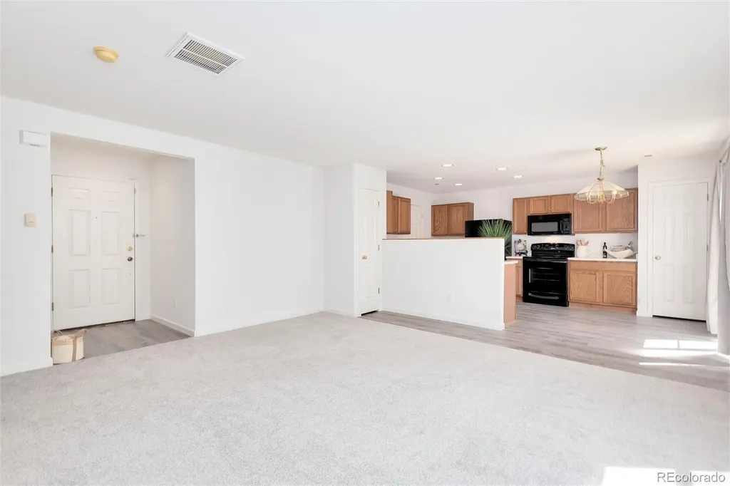 10655 Forester Place Longmont CO 80504