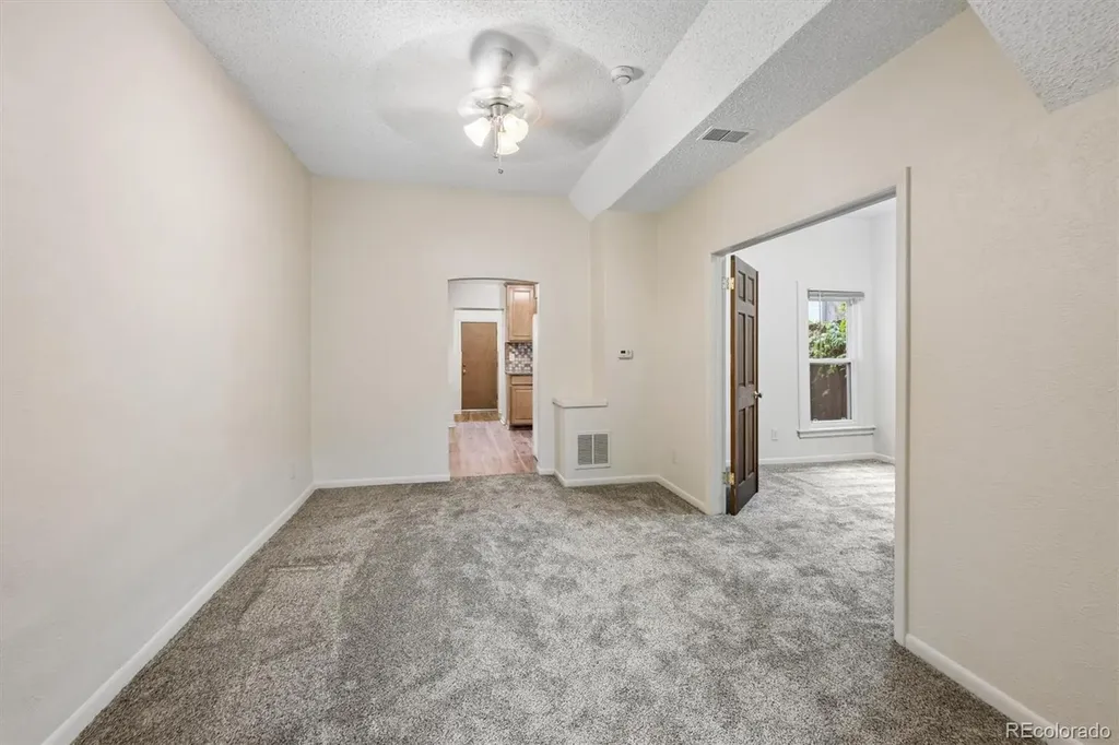 2747 Stout Street Denver CO 80205