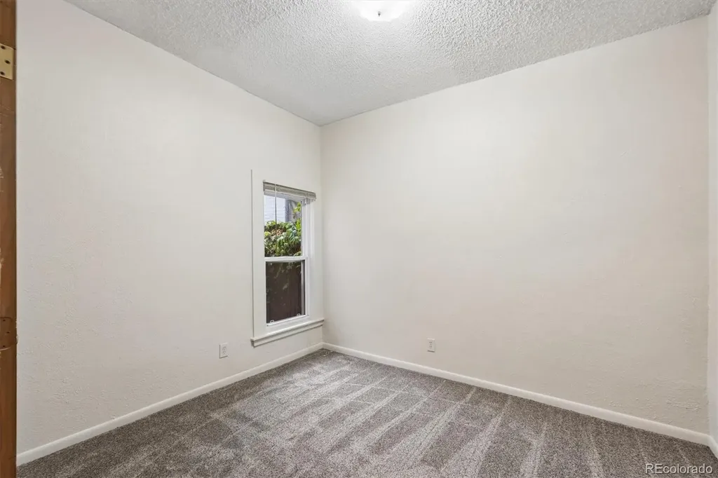 2747 Stout Street Denver CO 80205