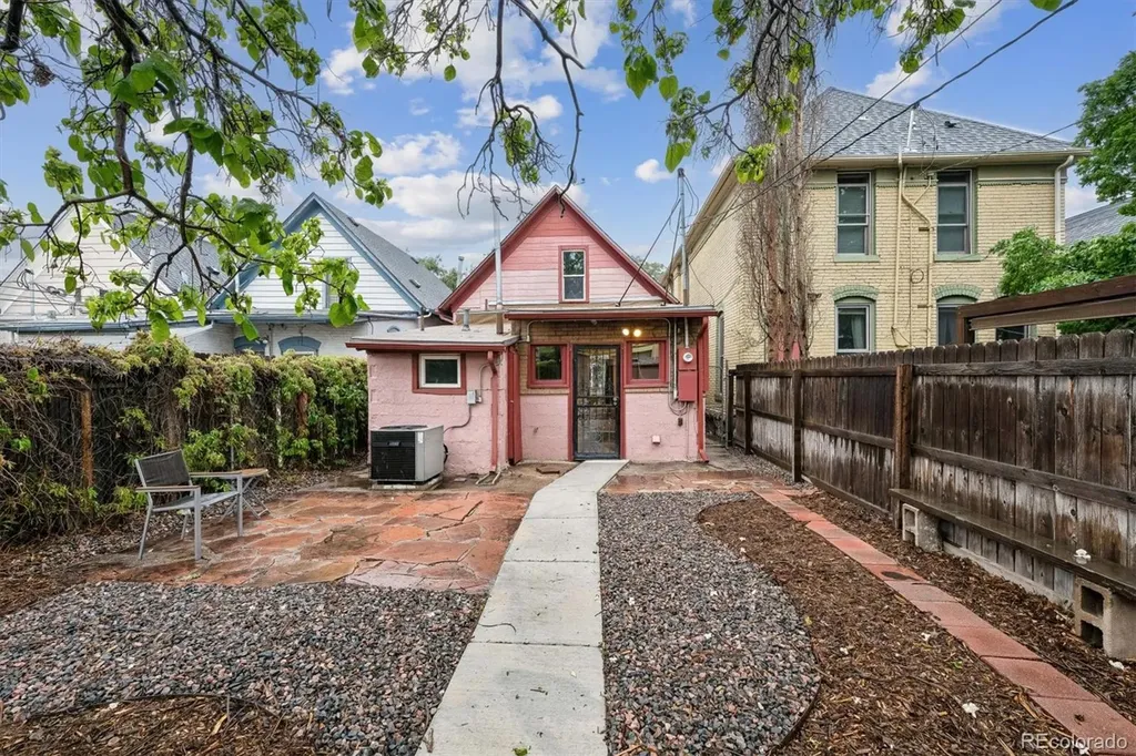 2747 Stout Street Denver CO 80205