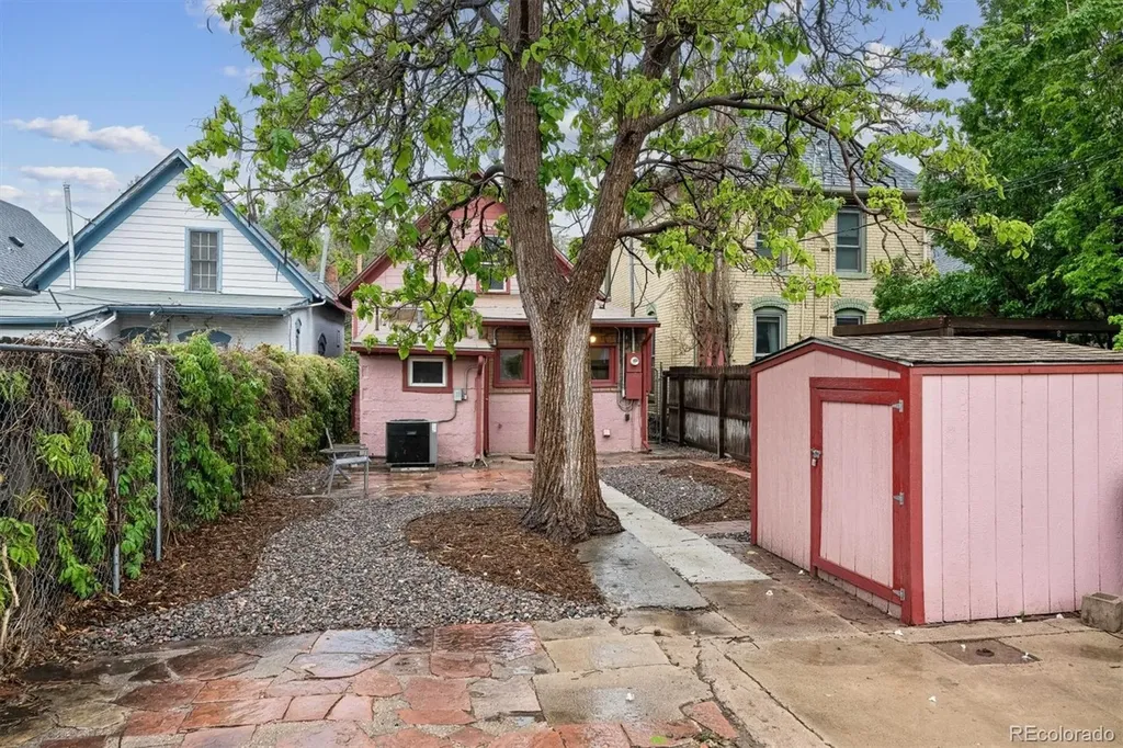 2747 Stout Street Denver CO 80205