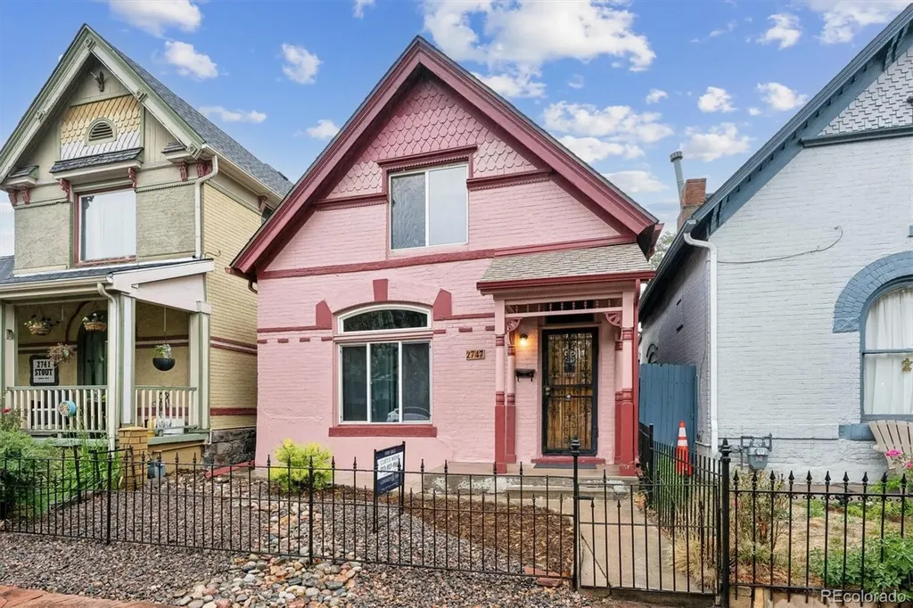 2747 Stout Street Denver CO 80205