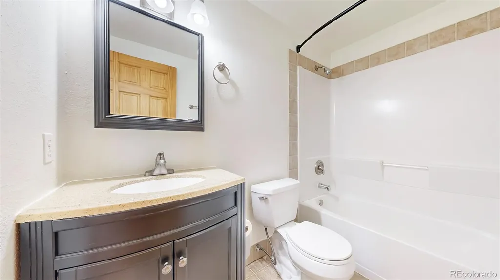 1002 Longview Drive Fort Lupton CO 80621