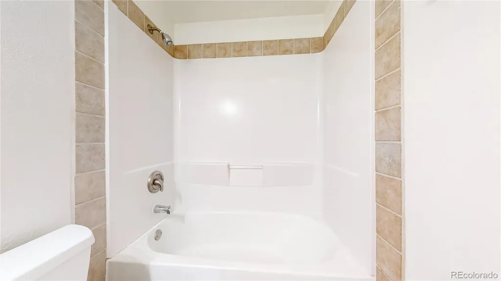 1002 Longview Drive Fort Lupton CO 80621