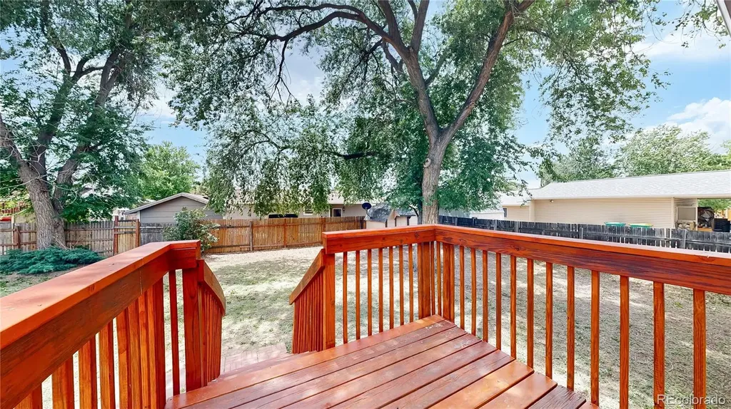 1002 Longview Drive Fort Lupton CO 80621