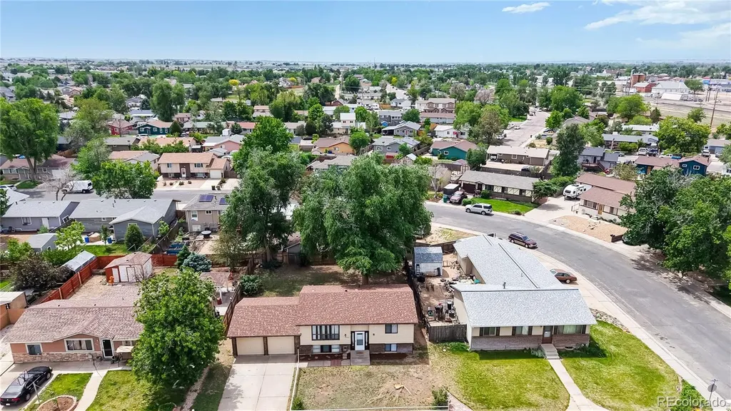1002 Longview Drive Fort Lupton CO 80621
