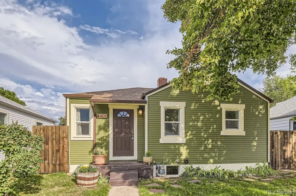 4406 S Logan Street Englewood CO 80113
