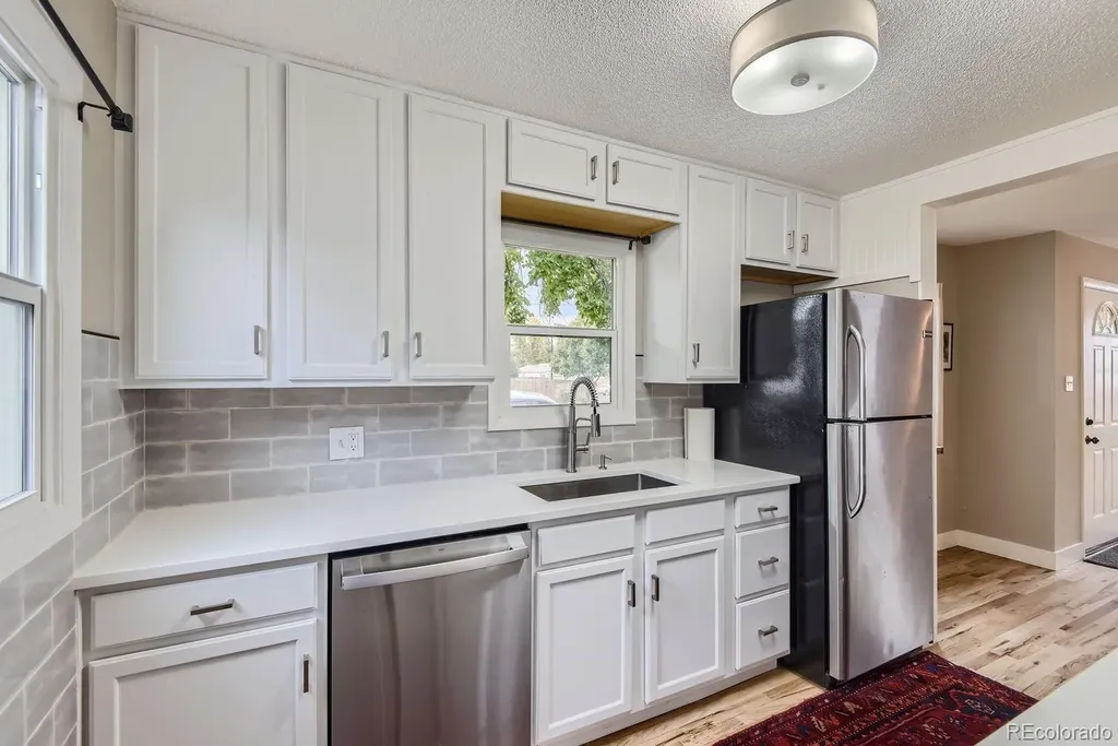4406 S Logan Street Englewood CO 80113