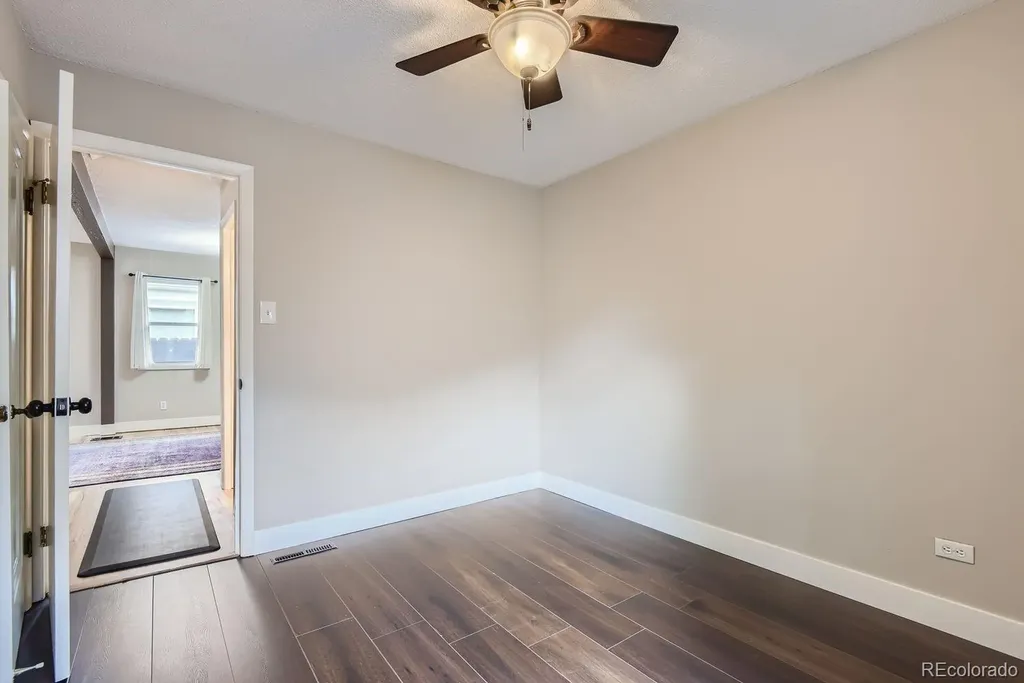 4406 S Logan Street Englewood CO 80113