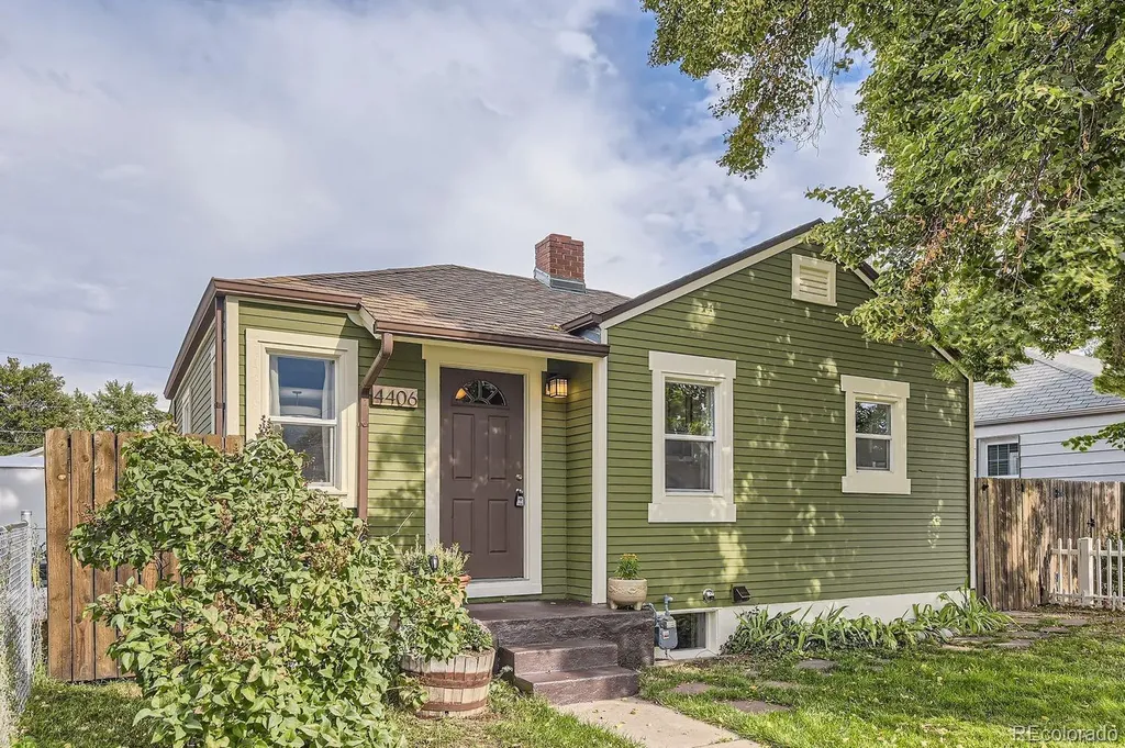 4406 S Logan Street Englewood CO 80113