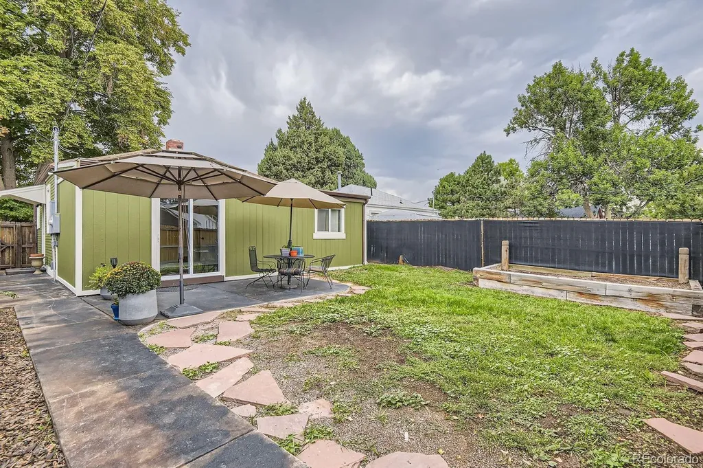 4406 S Logan Street Englewood CO 80113