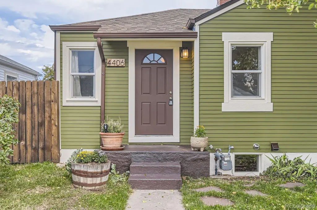 4406 S Logan Street Englewood CO 80113