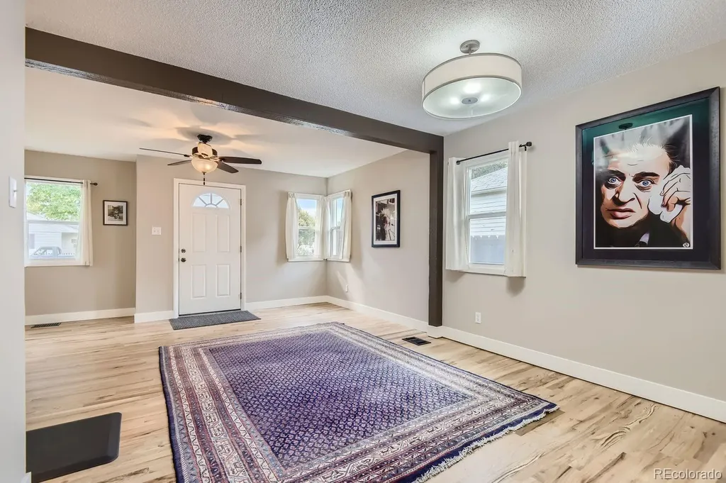 4406 S Logan Street Englewood CO 80113