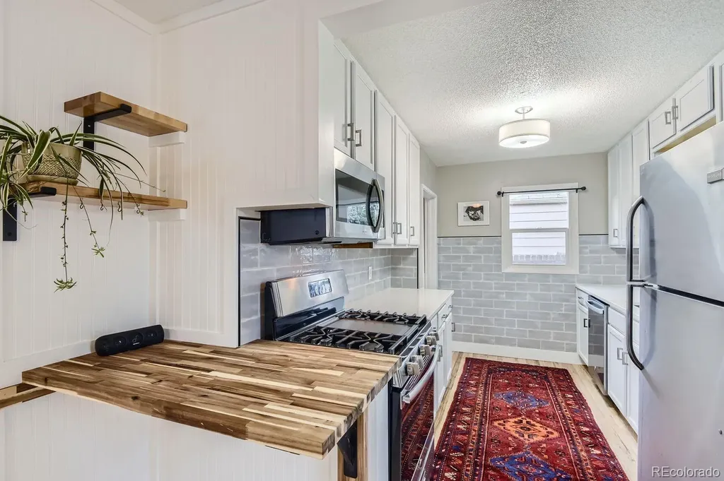 4406 S Logan Street Englewood CO 80113