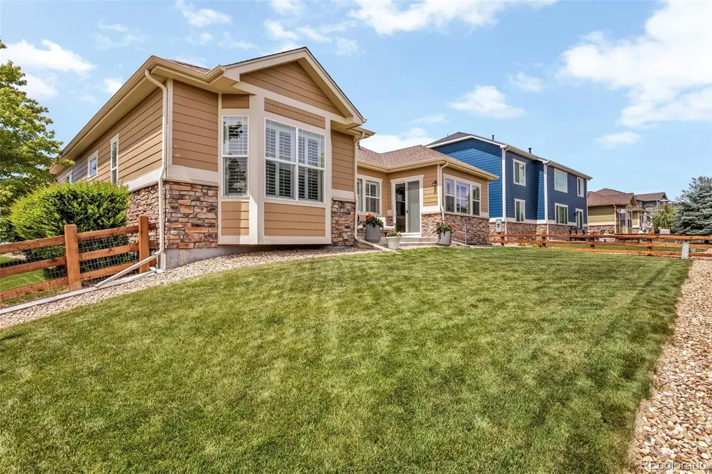 344 N De Gaulle Court Aurora CO 80018
