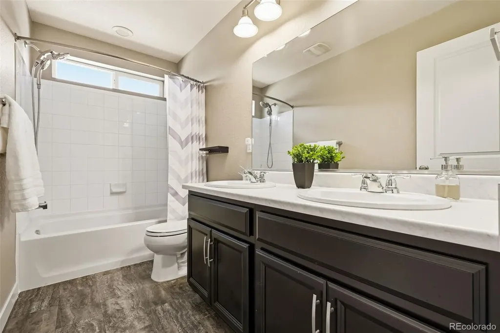 2378 W 165th Place Broomfield CO 80023