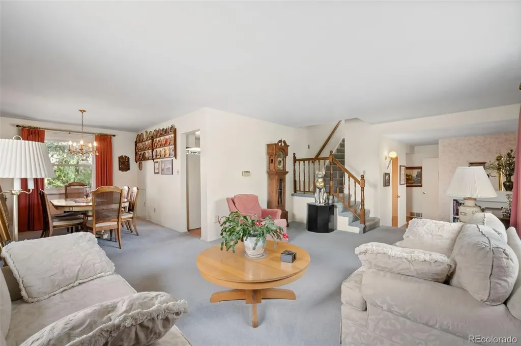 398 Uvalda Street Aurora CO 80011