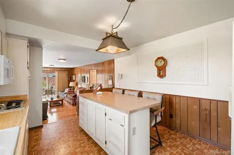 398 Uvalda Street Aurora CO 80011