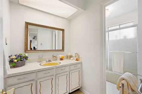 398 Uvalda Street Aurora CO 80011