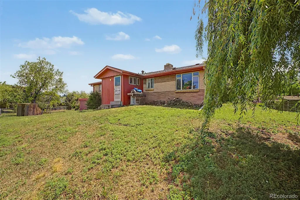 5870 Nelson Court Arvada CO 80004