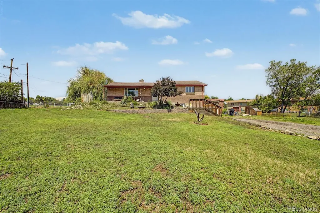 5870 Nelson Court Arvada CO 80004