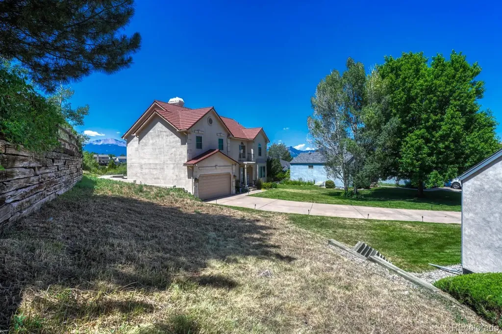 5715 Velvet Court Colorado Springs CO 80918