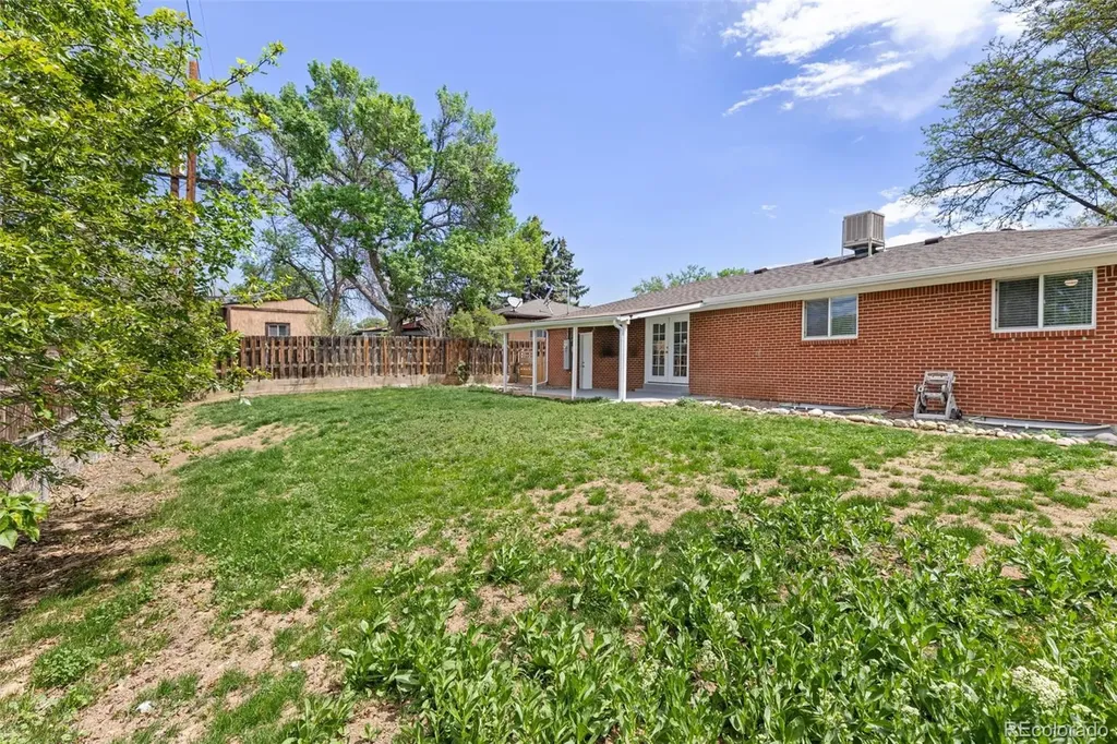 7011 Beacon Way Westminster CO 80030