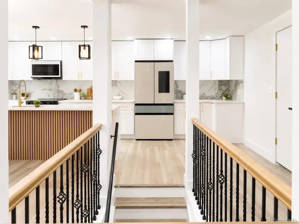 960 E 9th Avenue Broomfield CO 80020