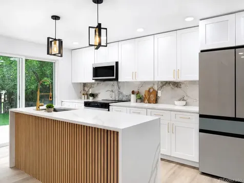 960 E 9th Avenue Broomfield CO 80020