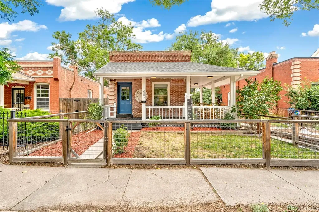 2992 Hooker Street Denver CO 80211