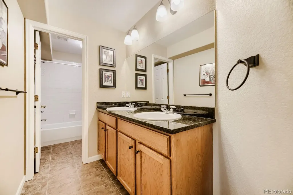9654 Brook Hill Lane Lone Tree CO 80124