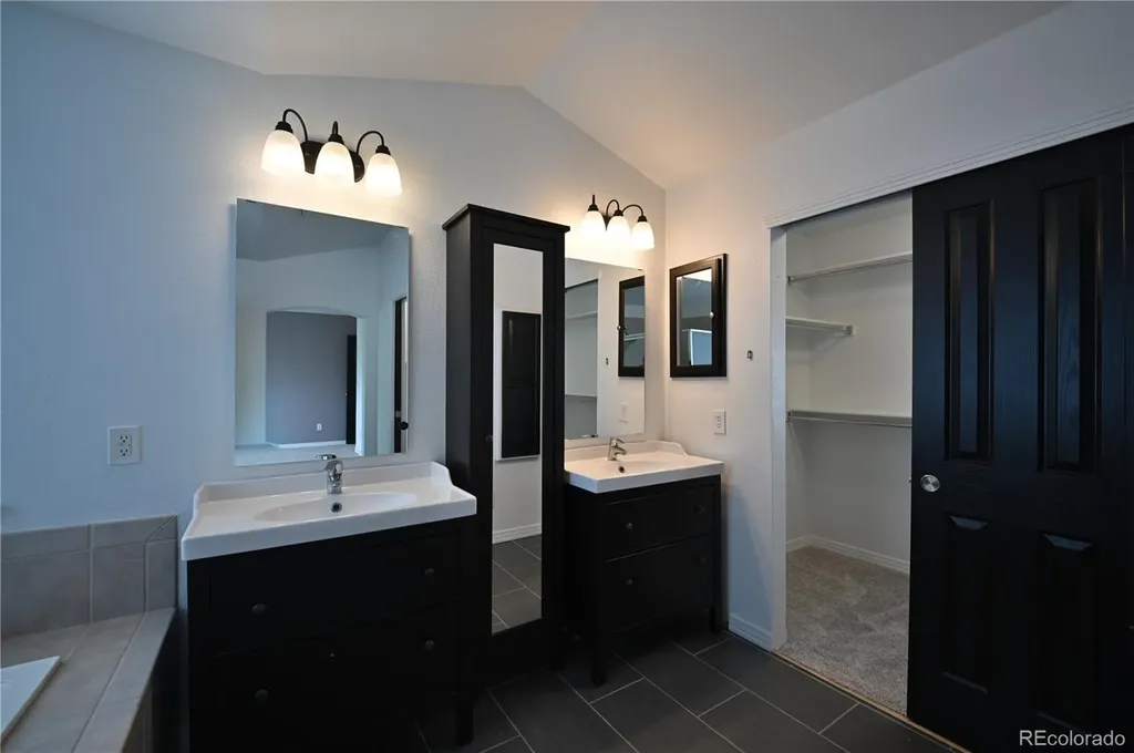 11863 E 118th Place Commerce City CO 80640