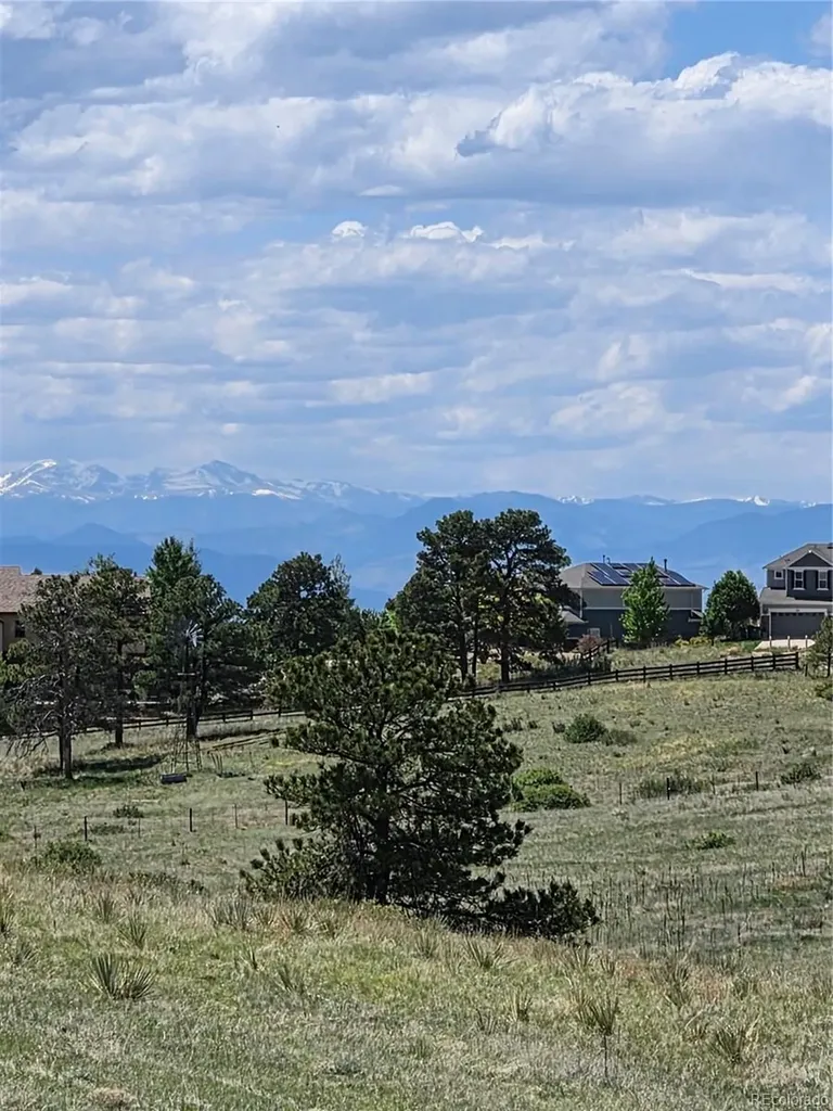 1 Forest Rim Aurora CO 80016