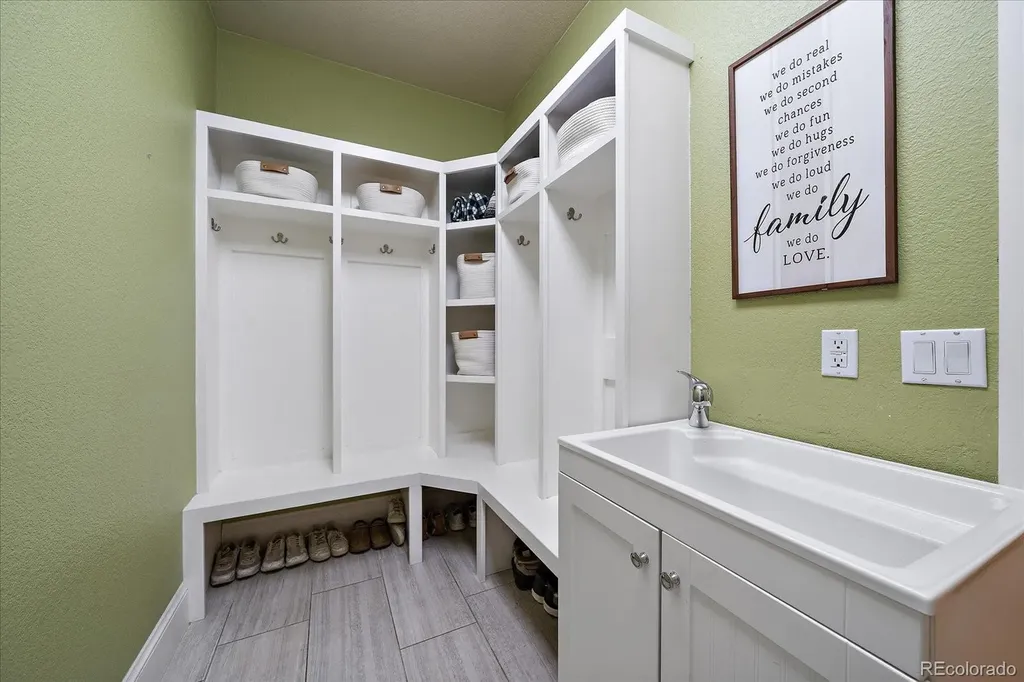 492 Tolland Drive Castle Rock CO 80108