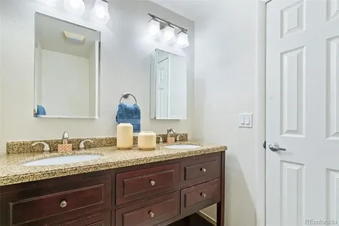 5550 S Lowell Boulevard Littleton CO 80123