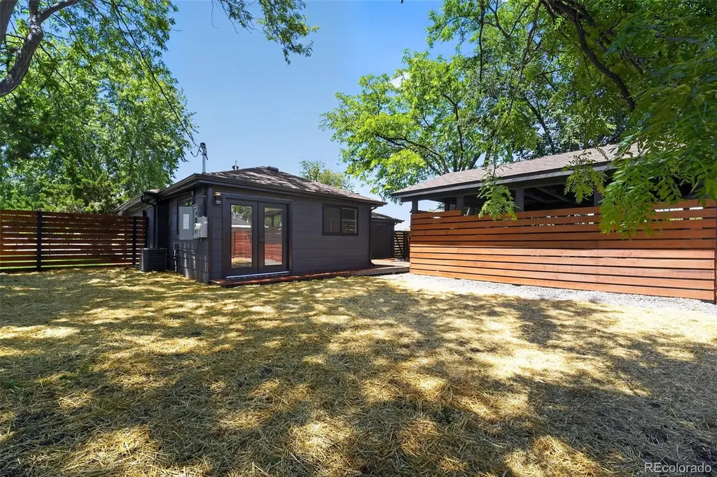 3048 N Adams Street Denver CO 80205