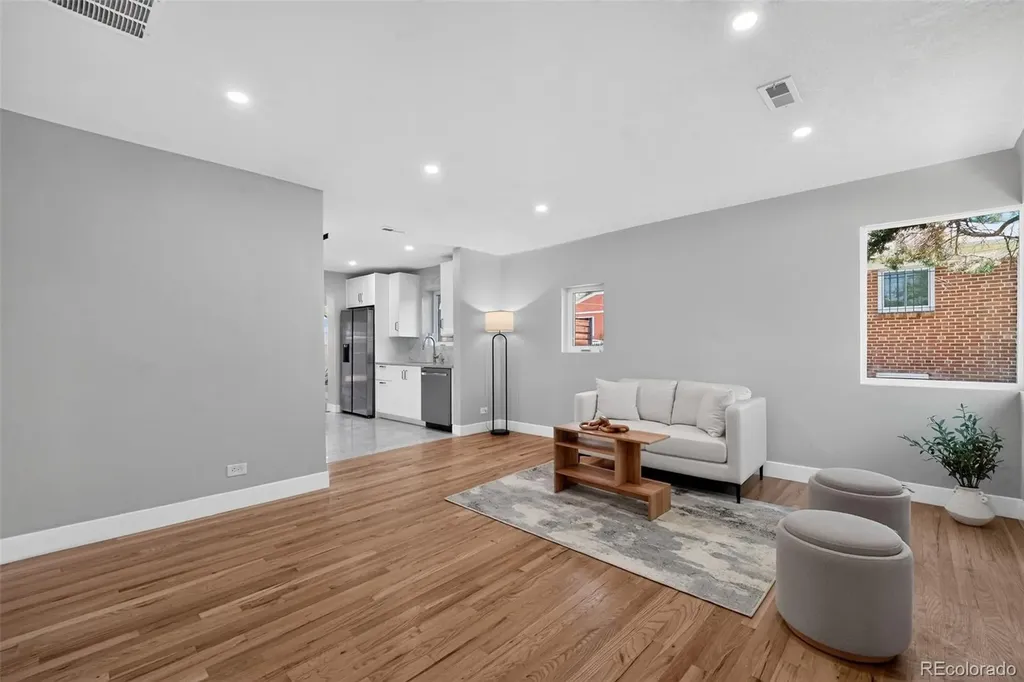 3048 N Adams Street Denver CO 80205
